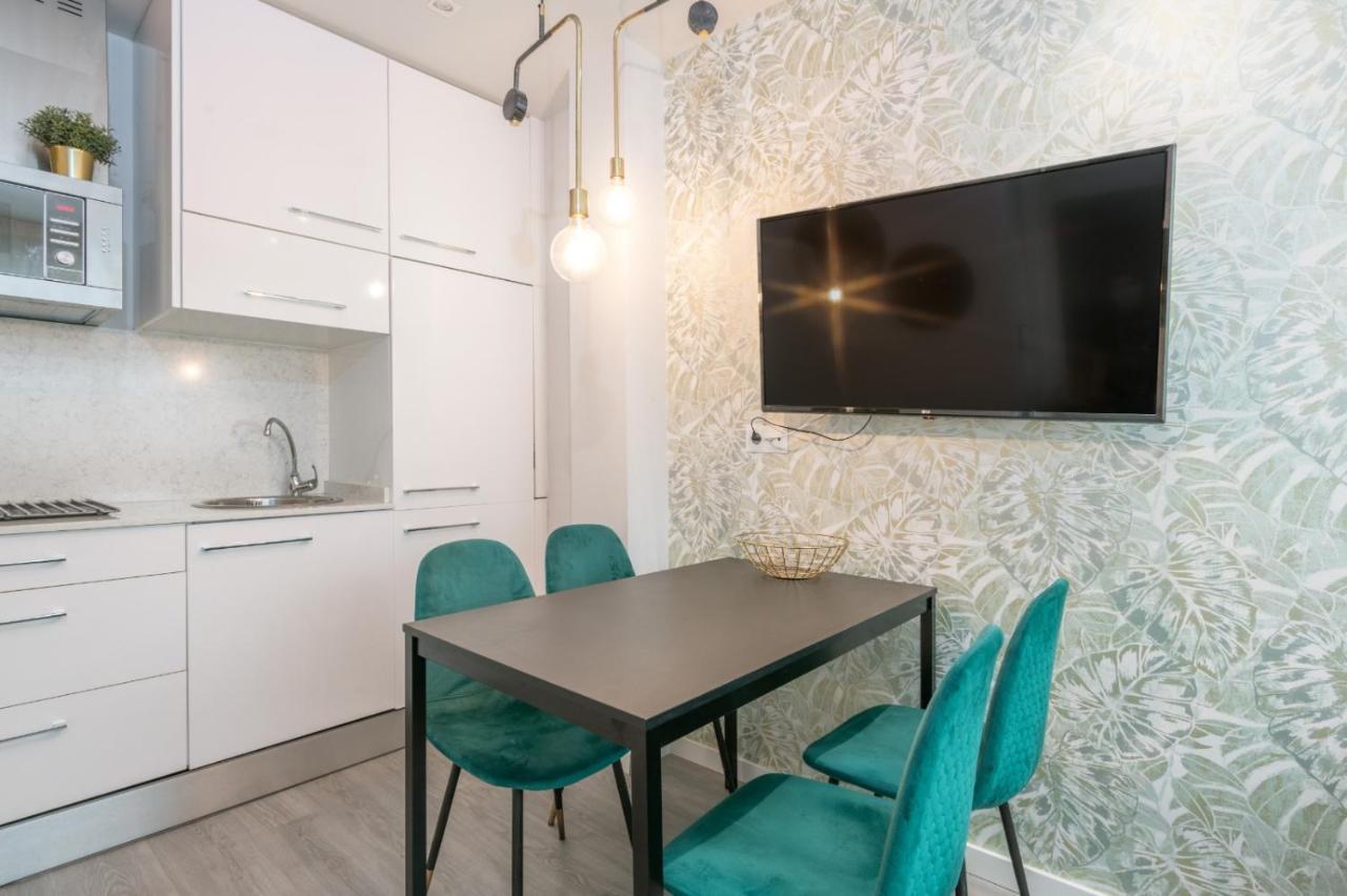 Pineapple Suite مالقة المظهر الخارجي الصورة